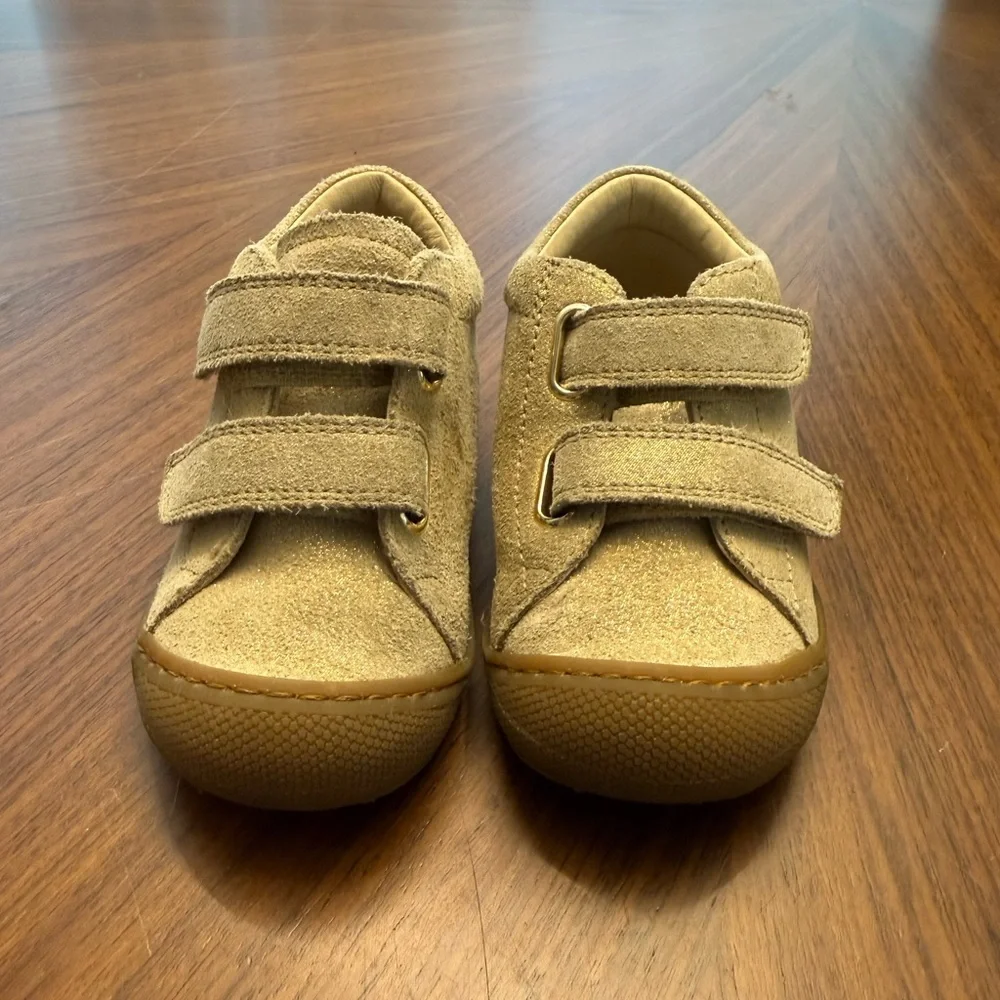 Naturino Beige Suede Kids Velcro Sneakers
